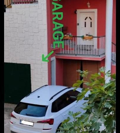 Glorianita Sweethome,Centro, Free Parking,Self Check- In 시베니크 외부 사진