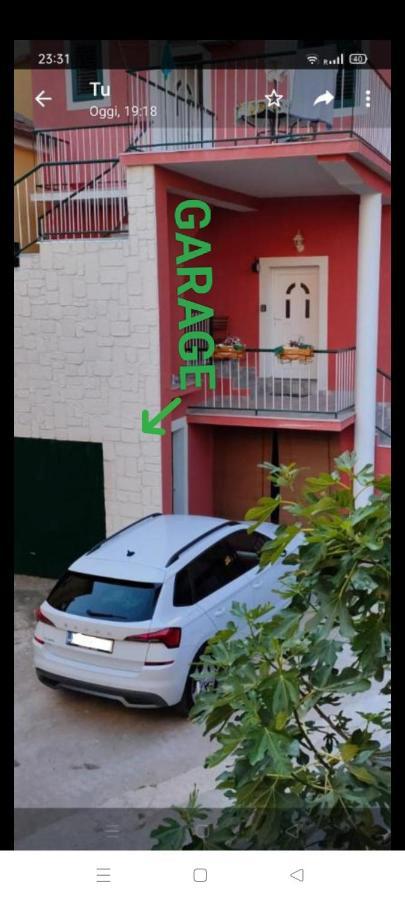 Glorianita Sweethome,Centro, Free Parking,Self Check- In 시베니크 외부 사진