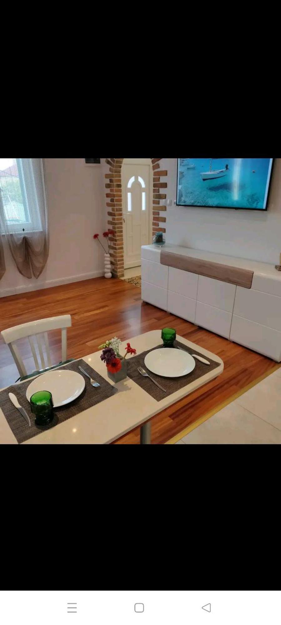 Glorianita Sweethome,Centro, Free Parking,Self Check- In 시베니크 외부 사진